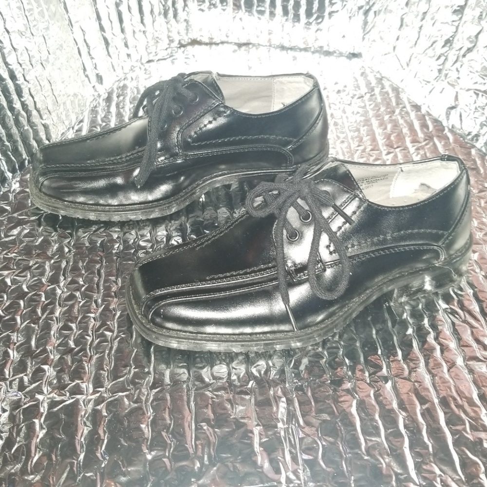 π΄Hpπ΄Stacy Adam's boy's dress shoes - Picture 8 of 8